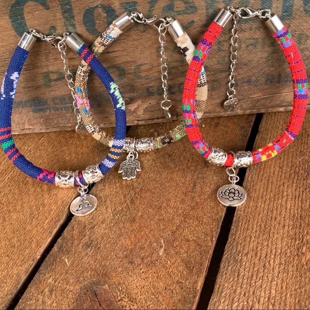 ✨BOHO TRIBAL WOVEN YOGA CHARM ADJ BRACELET